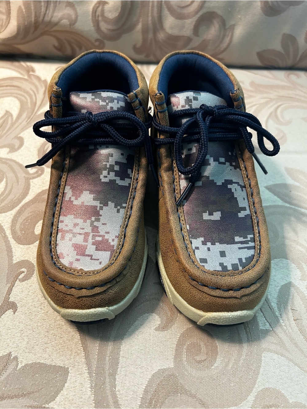 Twister Caleb Boys 11 Faux Brown Suede Blue Camo Light Up High Top Shoes Weatern